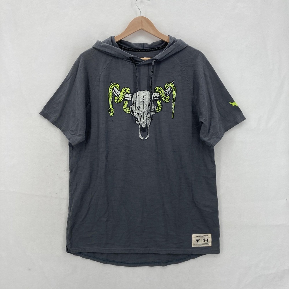 Under Armour Hoodie Mens Medium Gray Project Rock Short Sleeve Graphic Bull
